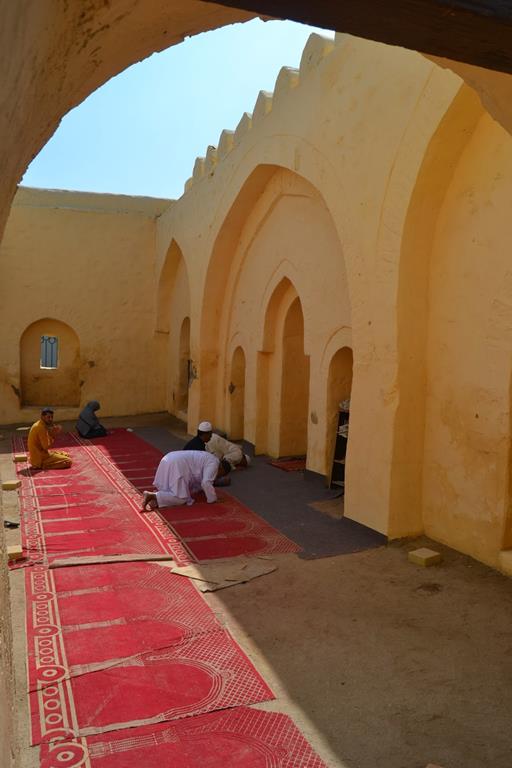 মসজিদের স্থাপত্য ও বর্তমান অবস্থা (The Mosque)